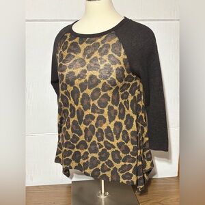 ODDY 1X women’s light weight knit tunic Handkerchief hem 28”/33”L 22” 22” p2p